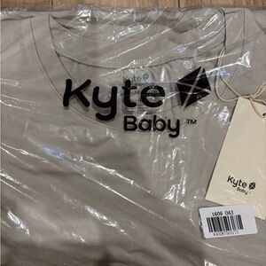 new in bag kyte baby women’s crew neck tee